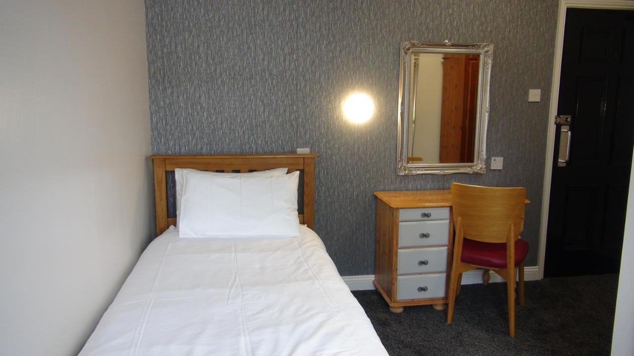 ברידלינגטון The Star Inn Bed And Breakfast Only Yo16 4Qf מראה חיצוני תמונה
